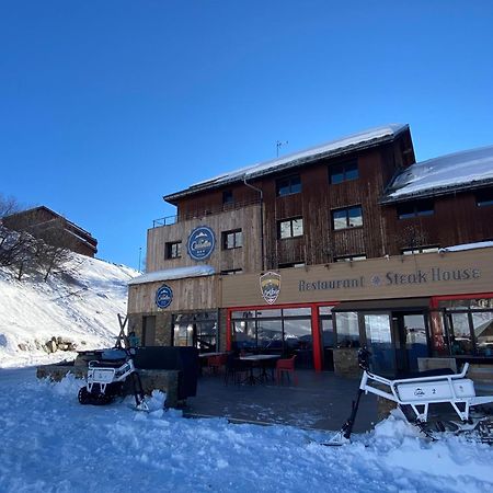Hotel Club "Les Carrettes" فالمينييه المظهر الخارجي الصورة