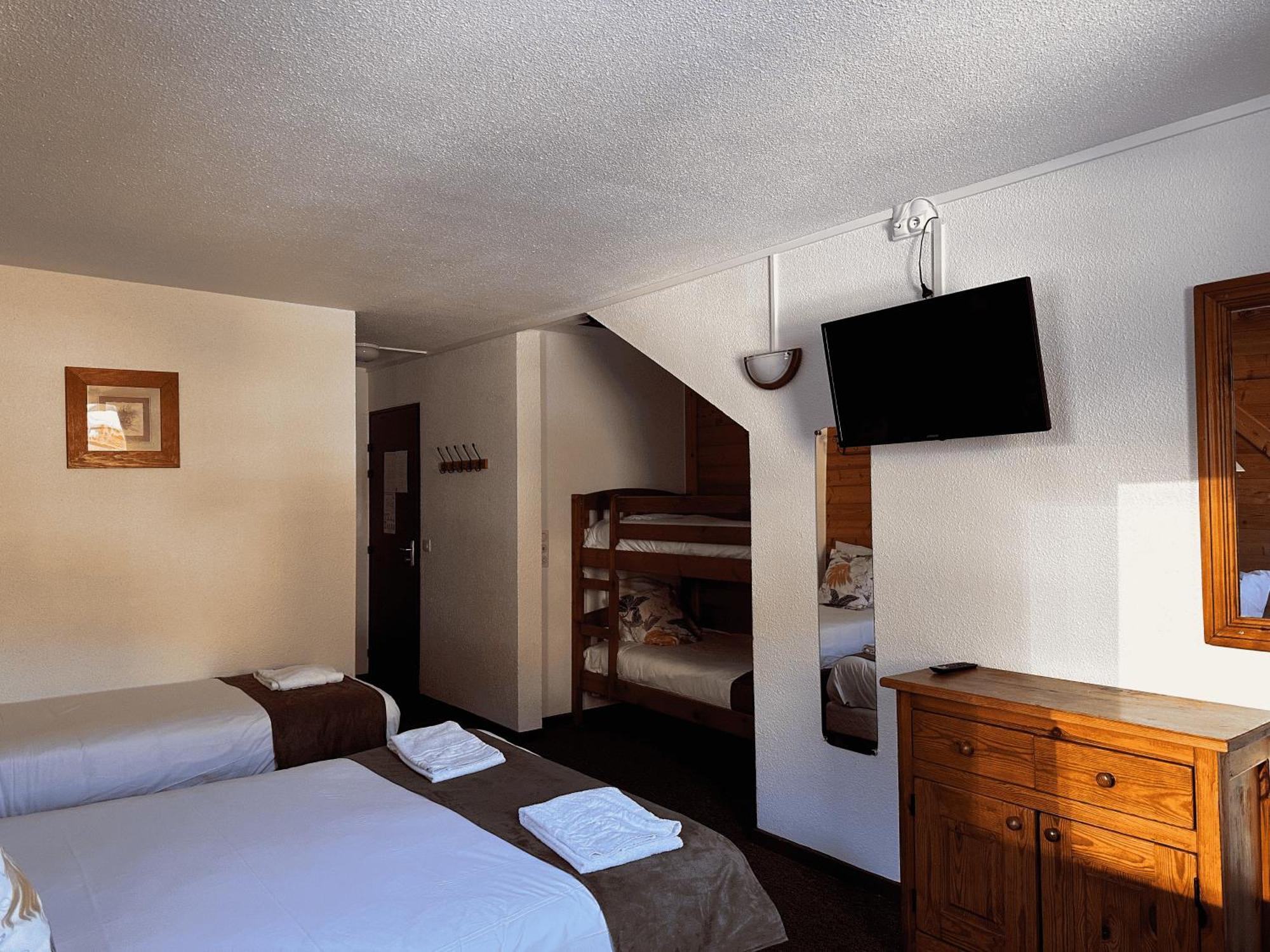 Hotel Club "Les Carrettes" فالمينييه المظهر الخارجي الصورة